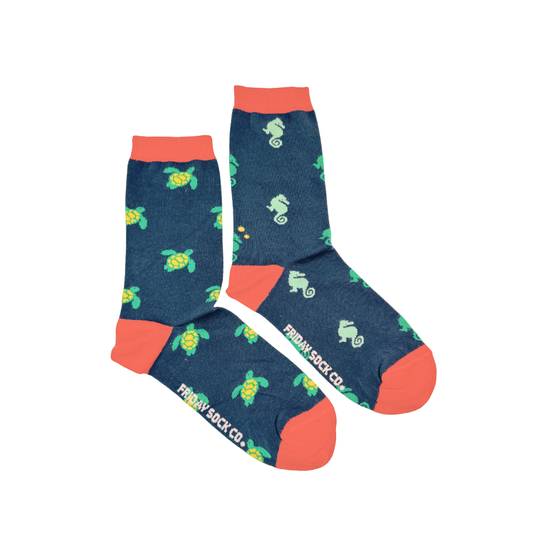 Women's Coral Seahorse & Turtle Sock